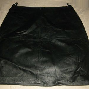 NWOT Newport News 100% GENUINE BLACK LEATHER Lined Knee Length SKIRT Sz 8